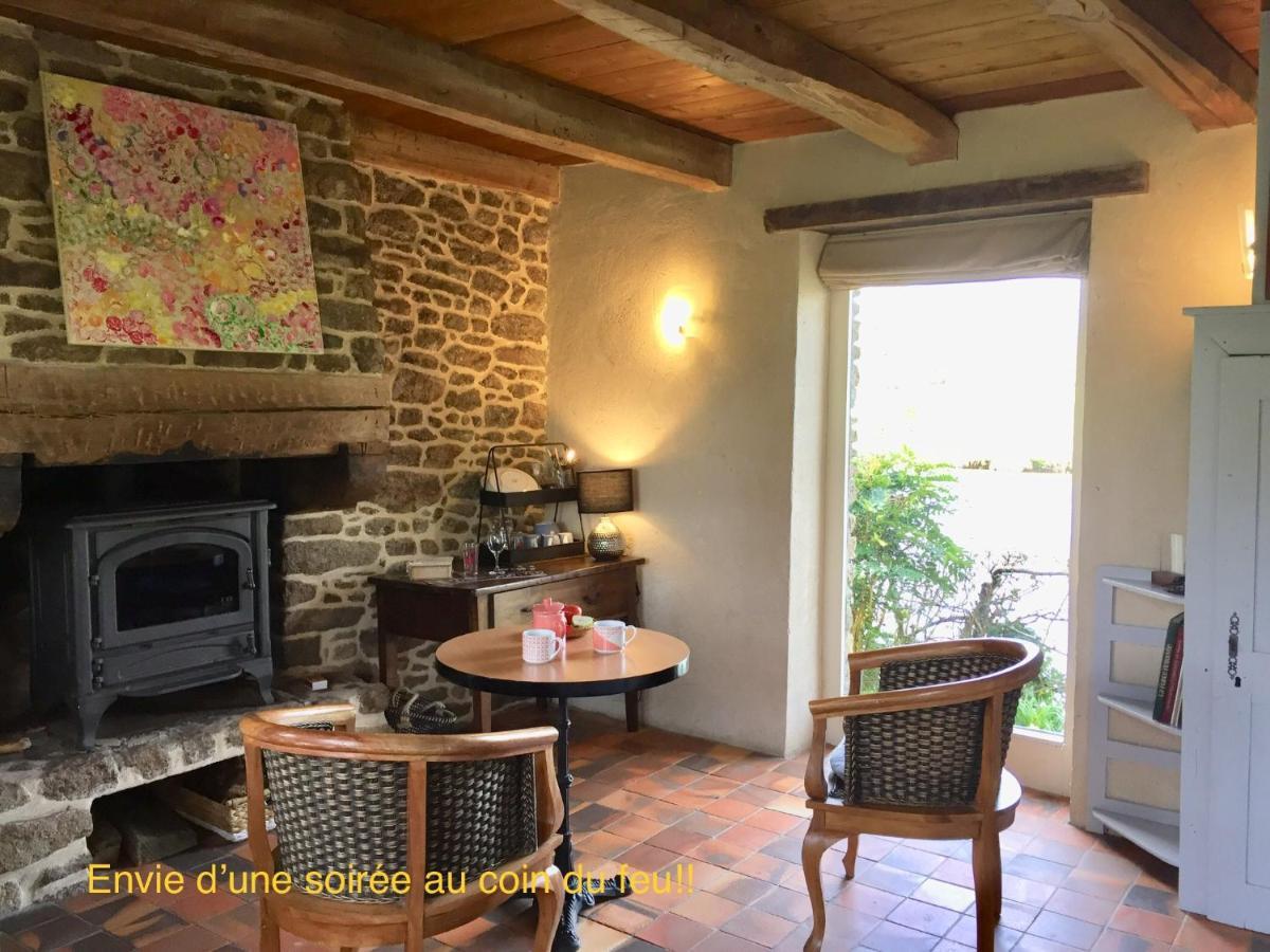 Bed and Breakfast Au Pont Ricoul Saint-Pierre-de-Plesguen Exterior foto